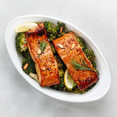 Turmeric Salmon with Roasted Vegetables